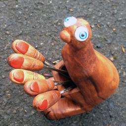 Fünf Finger Guru, 5 x 10 x 12 cm, 2020